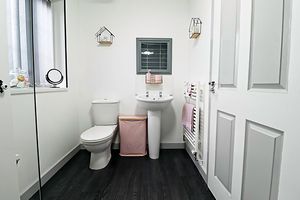 Bathroom- click for photo gallery